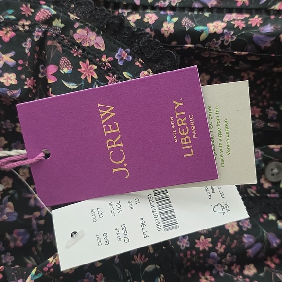 J. Crew Lace-trim Button-up in Liberty® Strawberry Floral - Picture 4 of 9